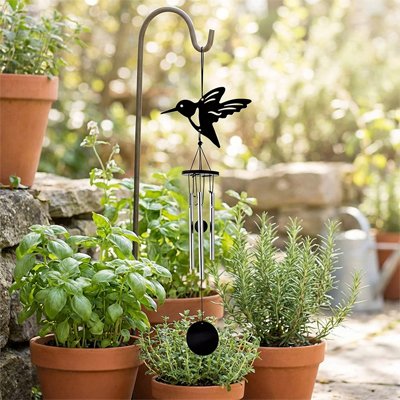 Carillon colibris pot herbe